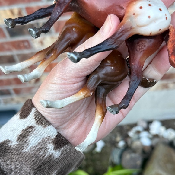 Breyer Trio of Brown and Chestnut Horse Figurines with White Markings - Picture 10 of 10